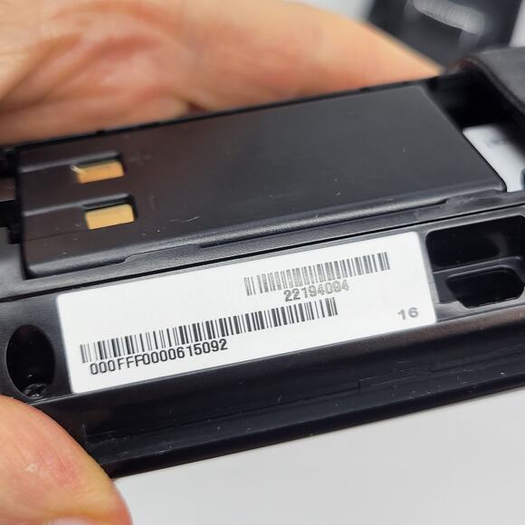 Control4 C4-SRRS Remote Control with docking cradle and charging power supply - Picture 9 of 14